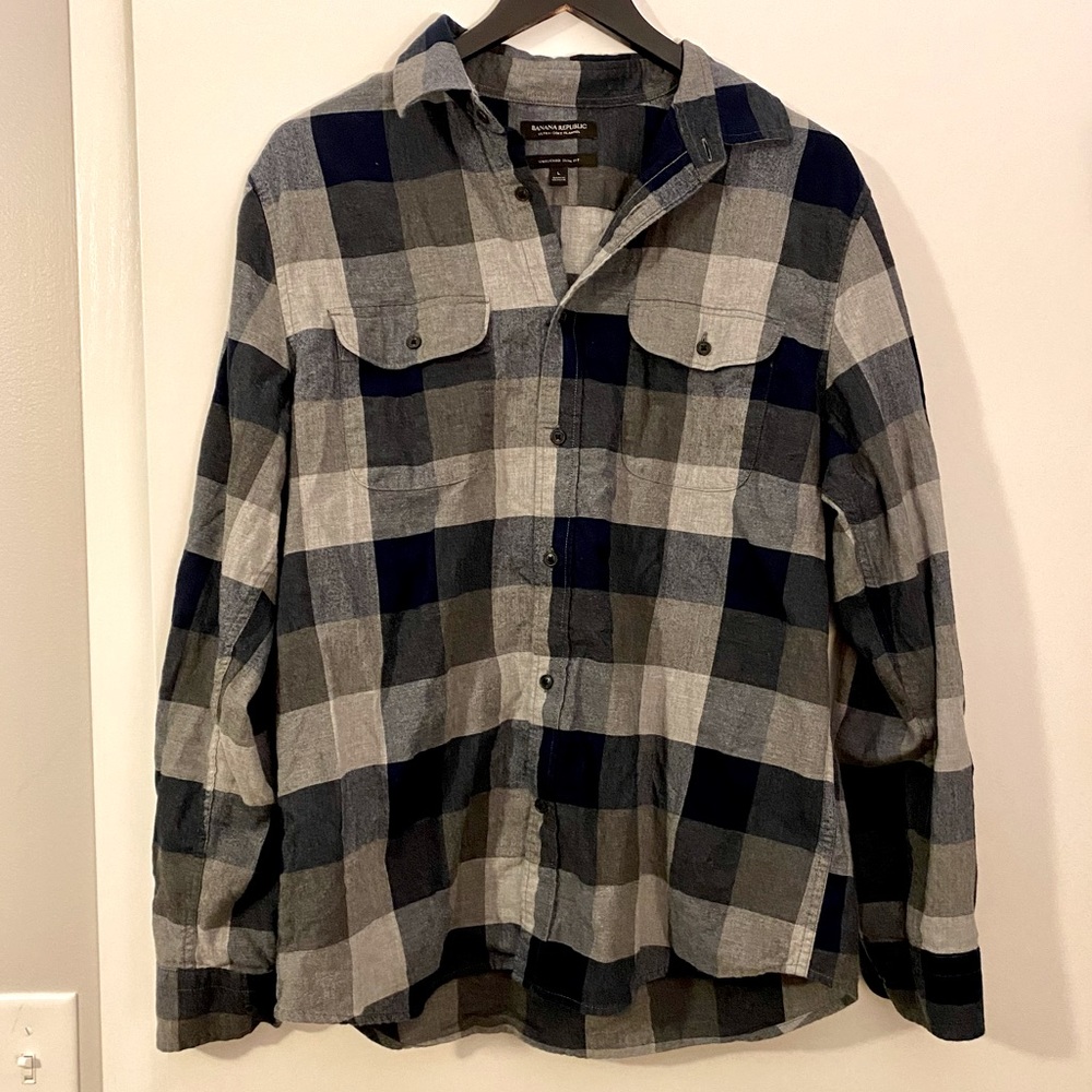 Mens Banana Republic Ultra-Soft Flannel Untucked Slim Fit in Blue Plaid